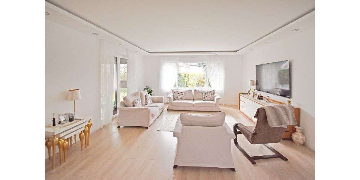 Haus zum Kaufen in Detmold 670.000 € 171 m² 5 zimmer