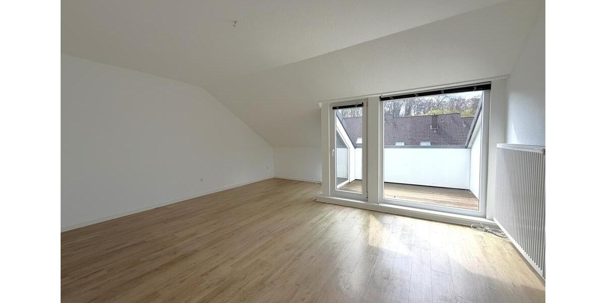 Dachgeschoßwohnung Bielefeld Gadderbaum - 3 Zimmer, 72 m&sup2;, 778&euro; | Angebot:26299767