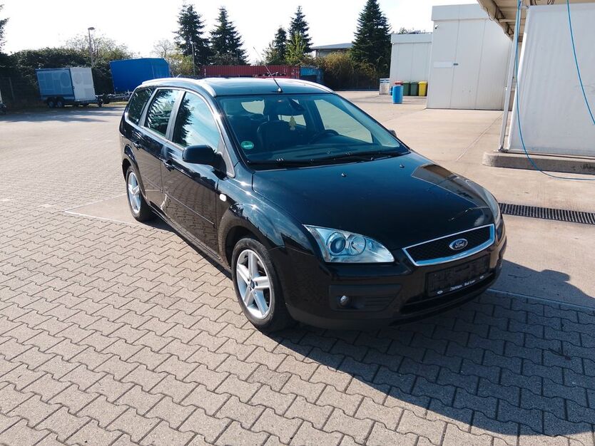 Ford Focus 222.900 km 3.450 € Versmold 33775