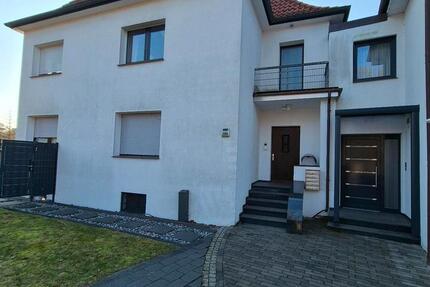 2-Zimmer-Dachgeschosswohnung in Bielefeld-Ummeln zu vermieten 2 zimmer