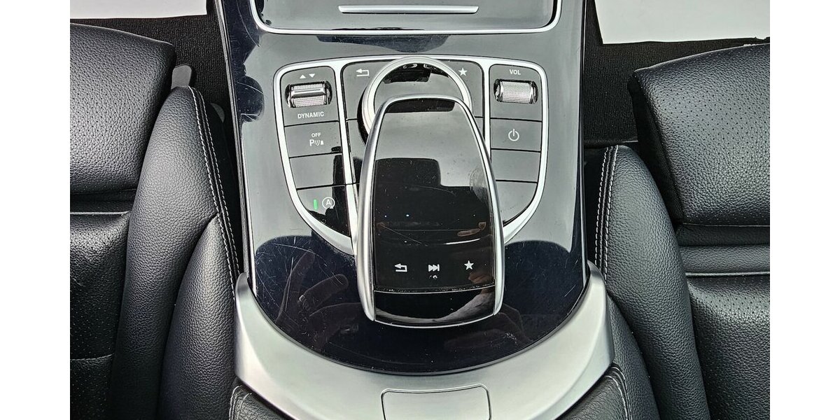 Mercedes-Benz C 250 d T AMG Line LEDER NAVI LED AUS 2.HAND 113.520 km 22.790 &euro; Löhne 32584