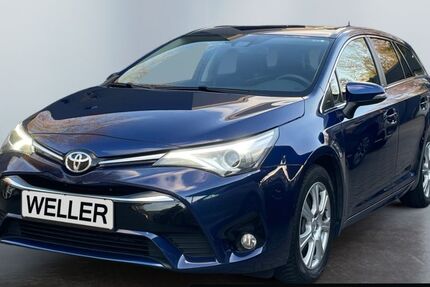 Toyota Avensis 125.667 km 13.649 &euro; Herford 32049