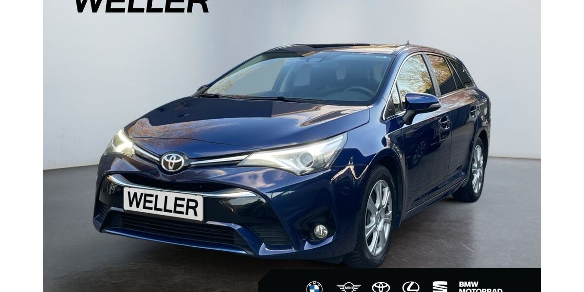 Toyota Avensis 125.667 km 13.649 &euro; Herford 32049