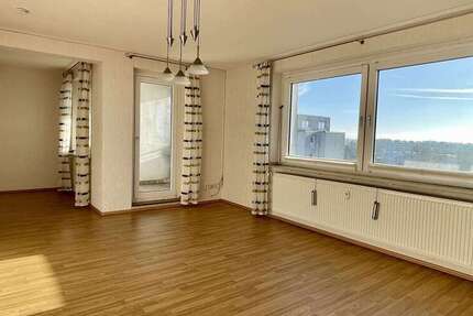 Wohnung zum Kaufen in Oerlinghausen 198.000 € 103 m²