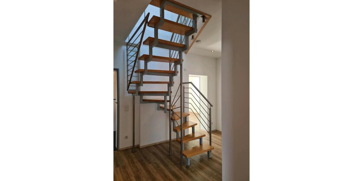 Einfamilienhaus Lage - 3 Zimmer, 95 m&sup2;, 1.250&euro; | Angebot:25611917