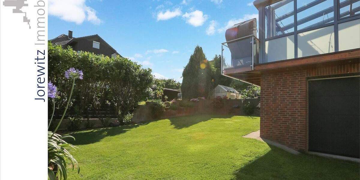 Einfamilienhaus Bielefeld Jöllenbeck - 9 Zimmer, 257 m&sup2;, 685.000&euro; | Angebot:25734214