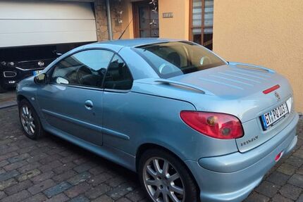 Peugeot 206 199.000 km 2.500 &euro; Stukenbrock 33758