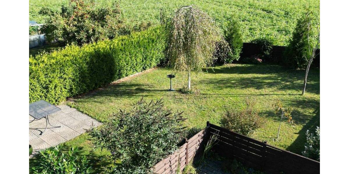 Gepflegte Doppelhaushälfte mit zwei Wohneinheiten 5 zimmer
