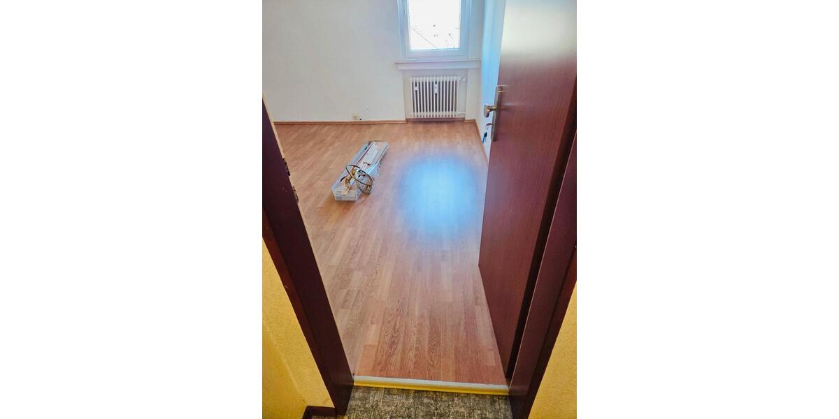 Etagenwohnung Bielefeld Brackwede - 1 Zimmer, 14 m&sup2;, 350&euro; | Angebot:26378979