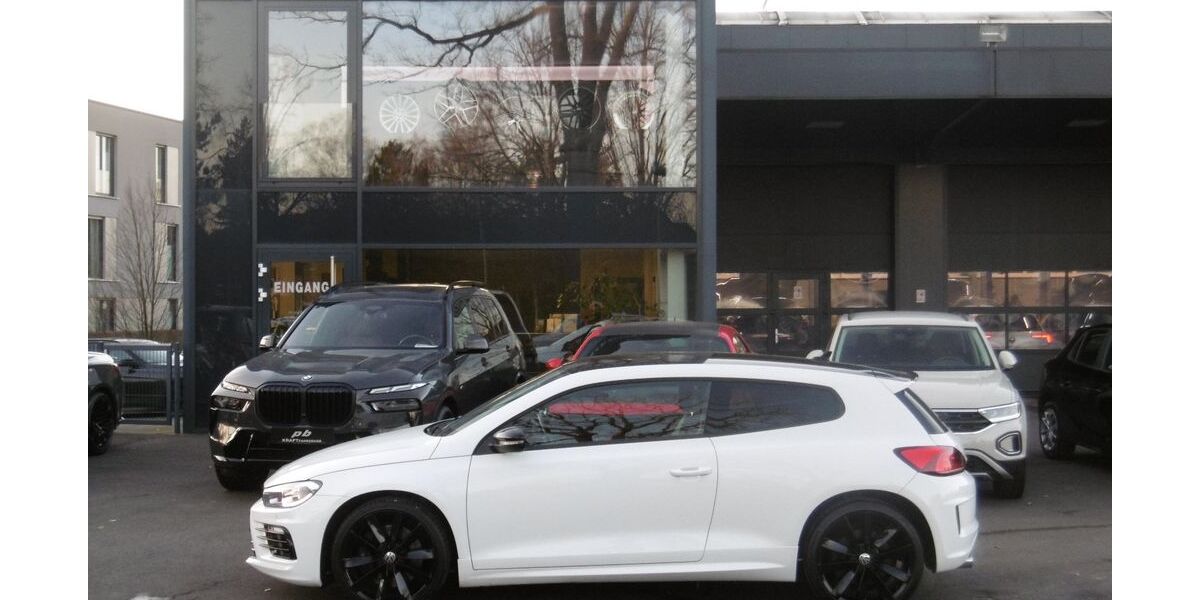 VW Scirocco 124.779 km 16.950 &euro; Gütersloh 33332