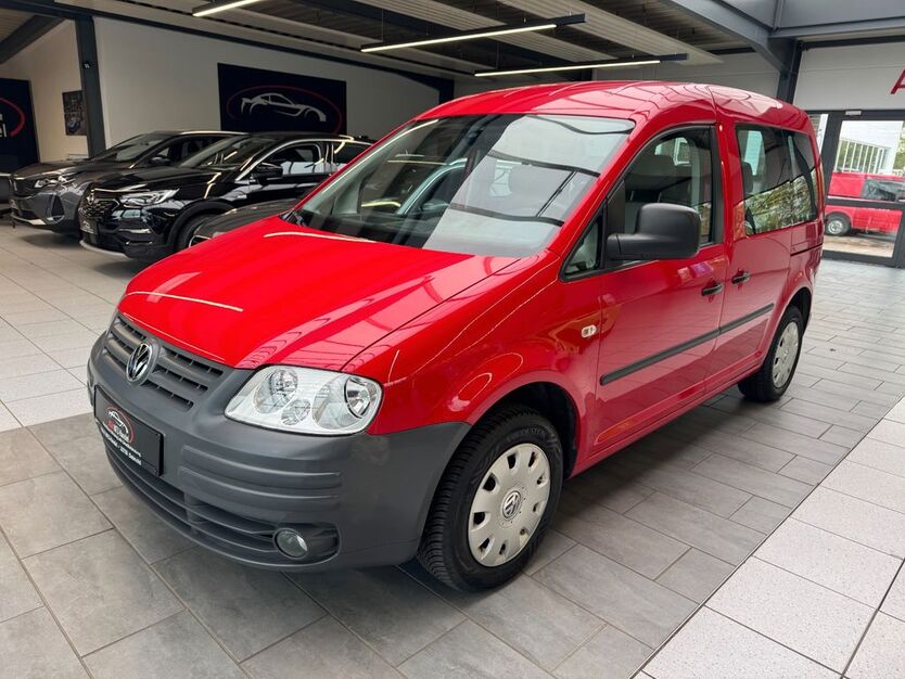 VW Caddy 173.000 km 7.950 € Detmold 32758