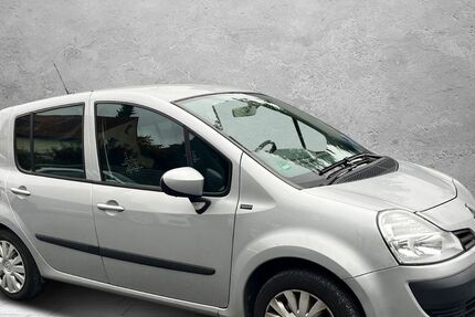 Renault Modus 130.000 km 3.499 &euro; Detmold 32758