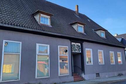 Haus zum Kaufen in Halle (Westf.) 160.000 € 400 m² 10 zimmer