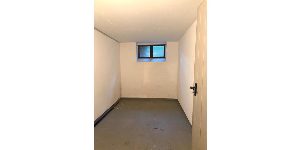 Dachgeschoßwohnung Bad Salzuflen - 4 Zimmer, 85 m&sup2;, 810&euro; | Angebot:26680356
