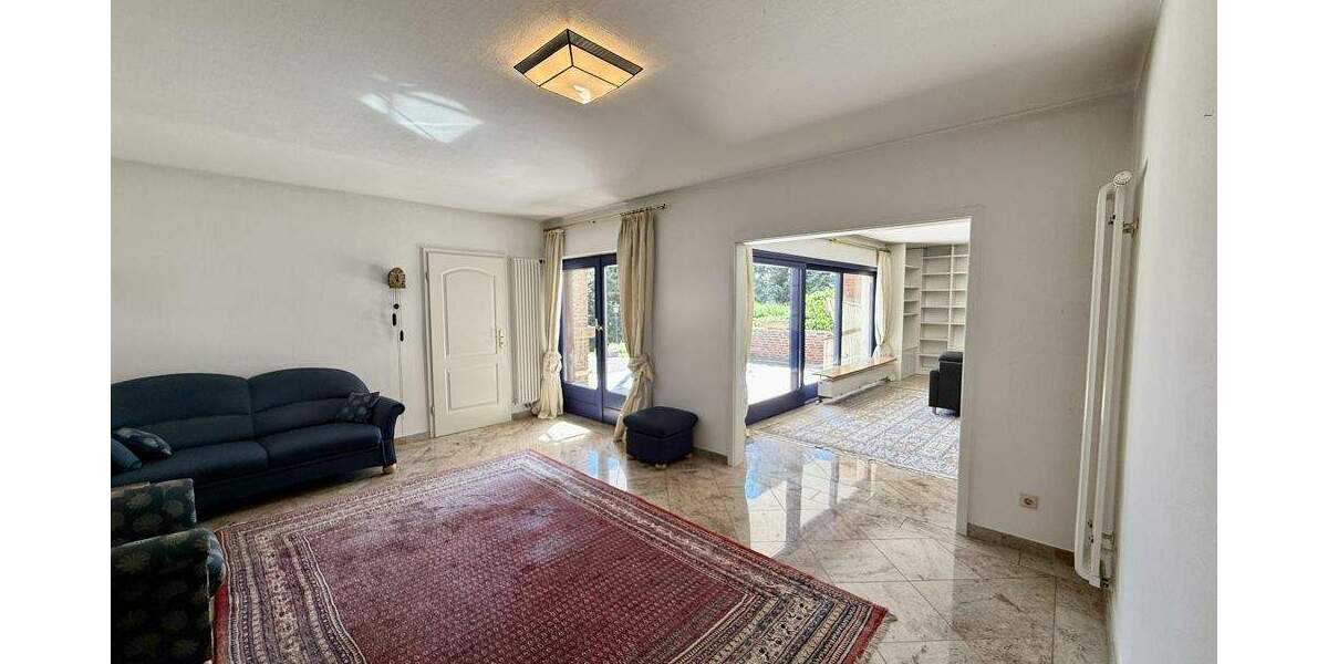 Bungalow Lage - 7 Zimmer, 208 m&sup2;, 375.000&euro; | Angebot:25780599