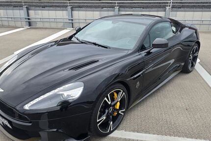 Aston Martin Vanquish 86.900 km 169.900 € Bielefeld 33609