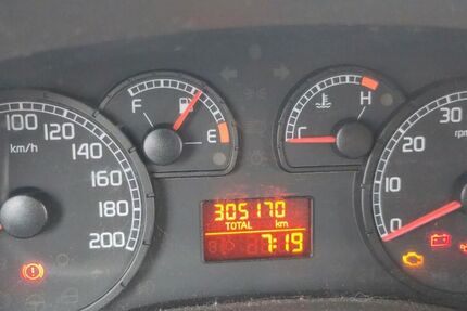 Fiat Doblo 305.000 km 1.800 &euro; Lemgo 32657
