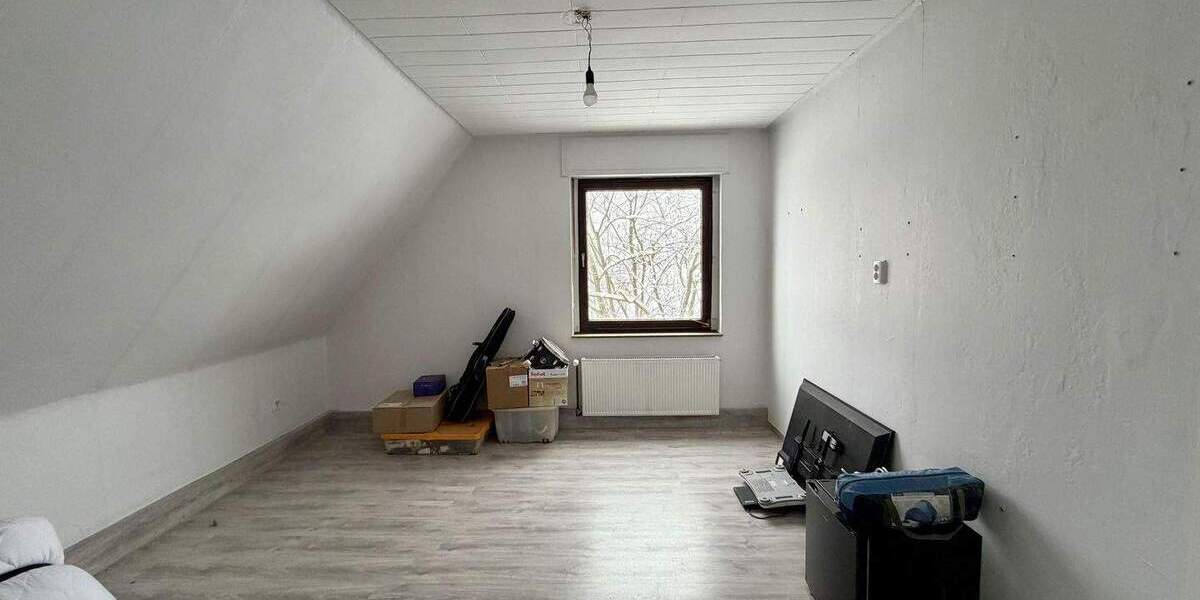 Mehrfamilienhaus, Wohnhaus Kirchlengern Südlengern - 8 Zimmer, 186 m&sup2;, 269.000&euro; | Angebot:25845107