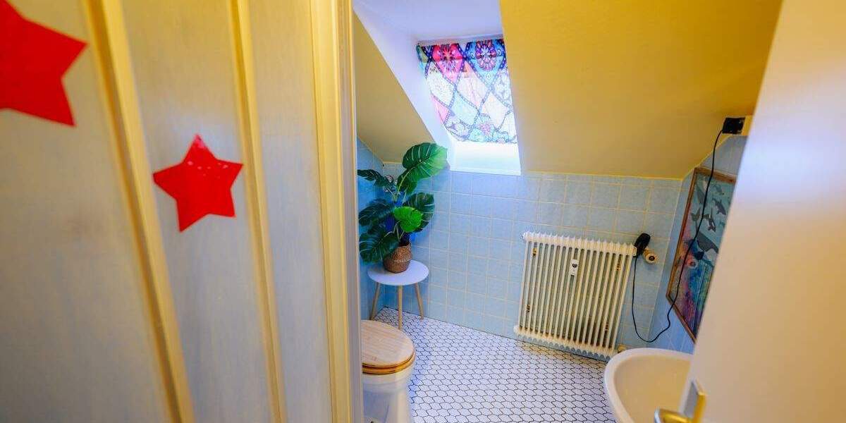 Reihenmittelhaus Leopoldshöhe Schuckenbaum - 8 Zimmer, 221 m&sup2;, 339.000&euro; | Angebot:25669161