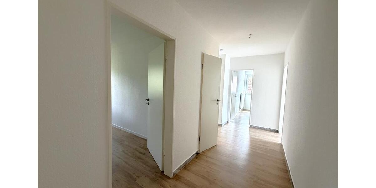 Dachgeschoßwohnung Bielefeld Gadderbaum - 3 Zimmer, 72 m&sup2;, 778&euro; | Angebot:26299767