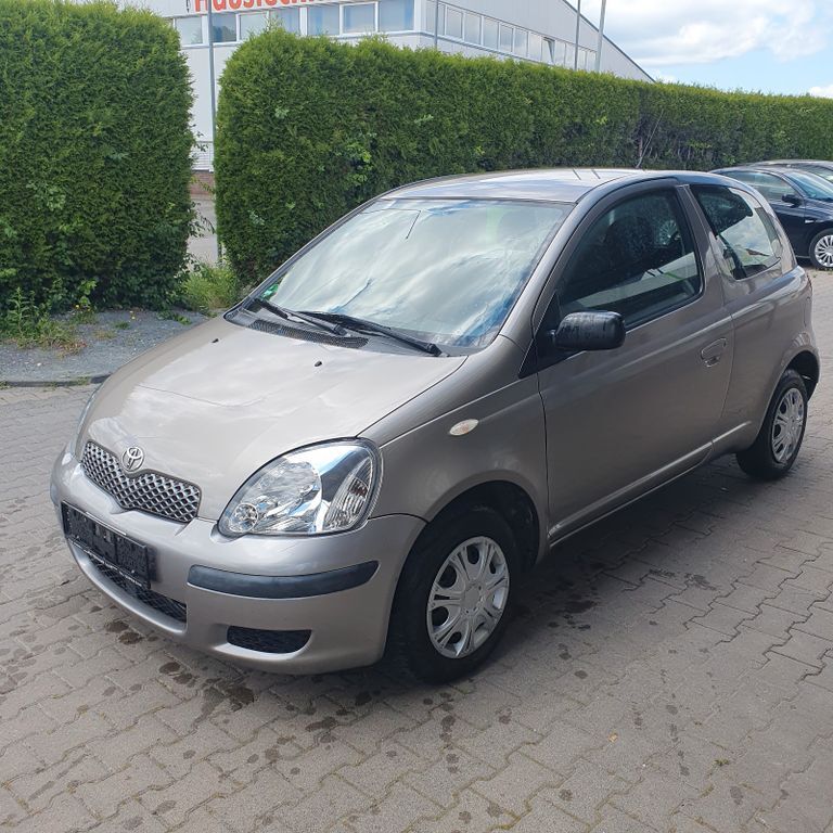 Yaris