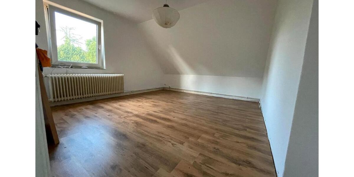 Dachgeschoßwohnung Bielefeld Schildesche - 1 Zimmer, 30 m&sup2;, 450&euro; | Angebot:25046392