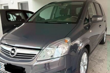 Opel Zafira 121.399 km 5.990 &euro; Bielefeld 33607