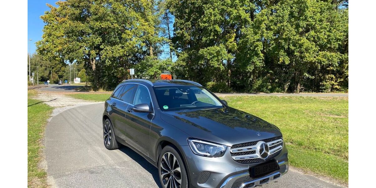 Mercedes-Benz GLC 300 49.999 km 31.990 &euro; Steinhagen 33803
