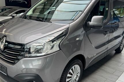Renault Trafic 151.000 km 10.900 &euro; Detmold 32758