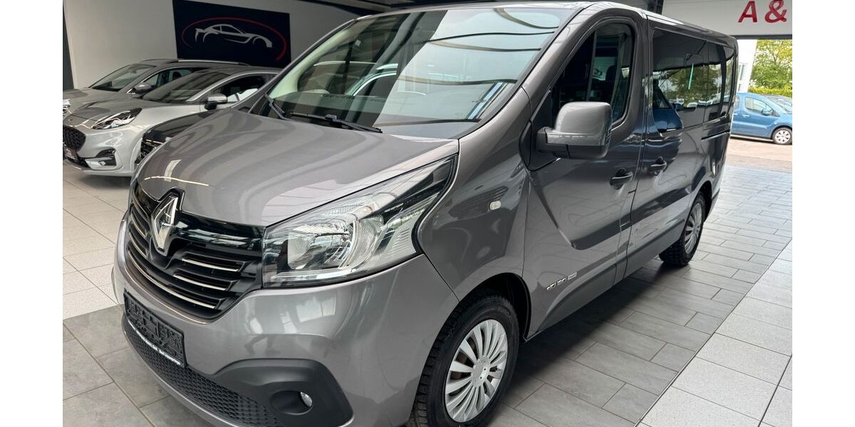 Renault Trafic 151.000 km 10.900 &euro; Detmold 32758