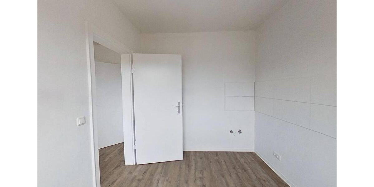 Perfekt für Singles: Große 1,5-Zimmer-Wohnung mit BALKON und BADEWANNE 1 zimmer