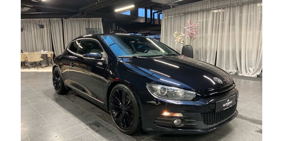 VW Scirocco 138.000 km 9.999 &euro; Bad Salzuflen 32108