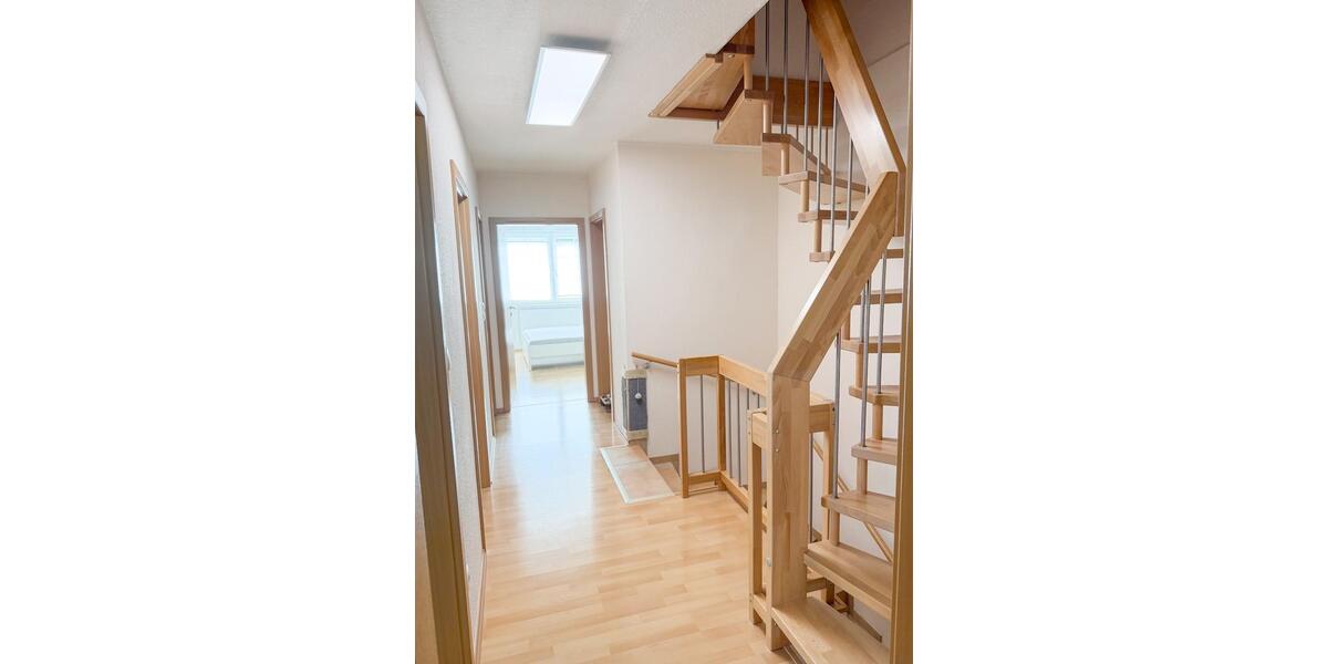 Doppelhaushälfte Dissen am Teutoburger Wald - 6 Zimmer, 135 m&sup2;, 399.000&euro; | Angebot:26780228