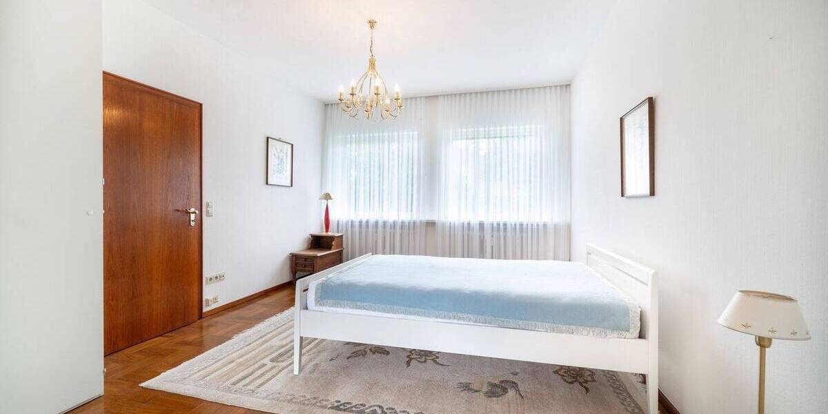 Einfamilienhaus Bielefeld Senne - 8 Zimmer, 293 m&sup2;, 699.000&euro; | Angebot:26501302