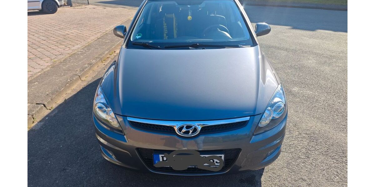 Hyundai i30 107.000 km 4.950 &euro; Delbrück 33129