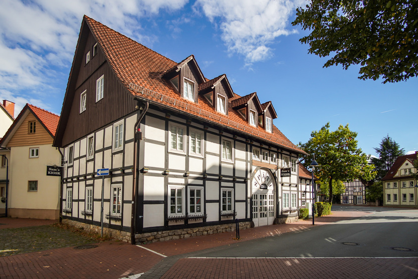 Top-Investment in Citylage – MFH mit Gewerbe in Massivbauweise mit attraktiver Fachwerkverblendung zimmer