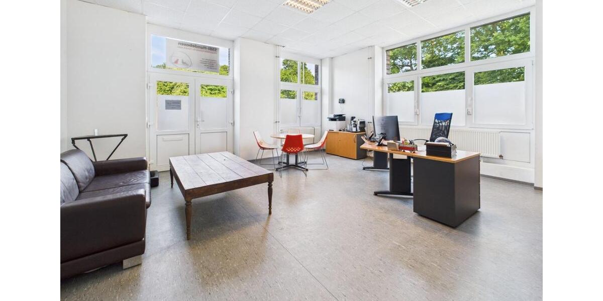 Repräsentative Gewerbeeinheit: Hallen- & Bürofläche in Oerlinghausen zimmer