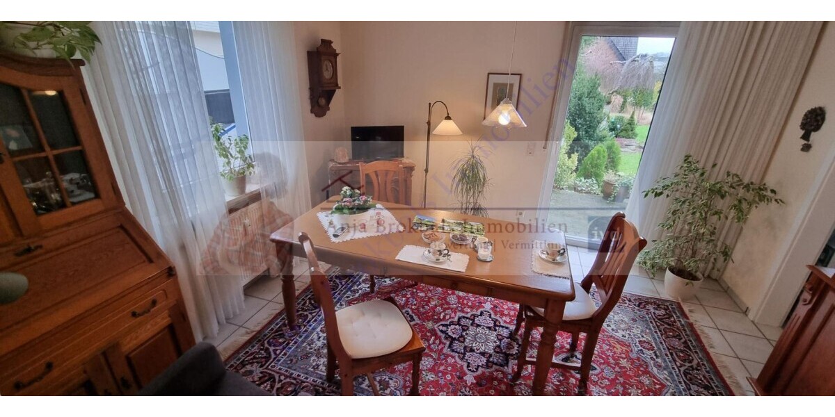 2-Familienhaus in Isselhorst: EG barrierefrei, 170 m², 2 Carports, toller Garten, 2 Eingänge - provisionsfrei für Käufer - Einfamilienhaus Gütersloh Isselhorst | Angebot:21839386