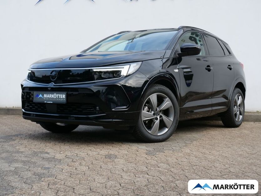 Opel Grandland (X) 8.451 km 25.490 € Bielefeld 33647