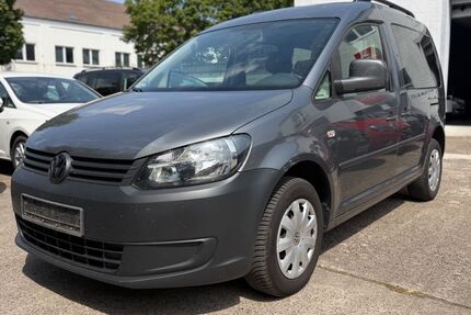 VW Caddy 243.000 km 3.990 &euro; Lage 32791