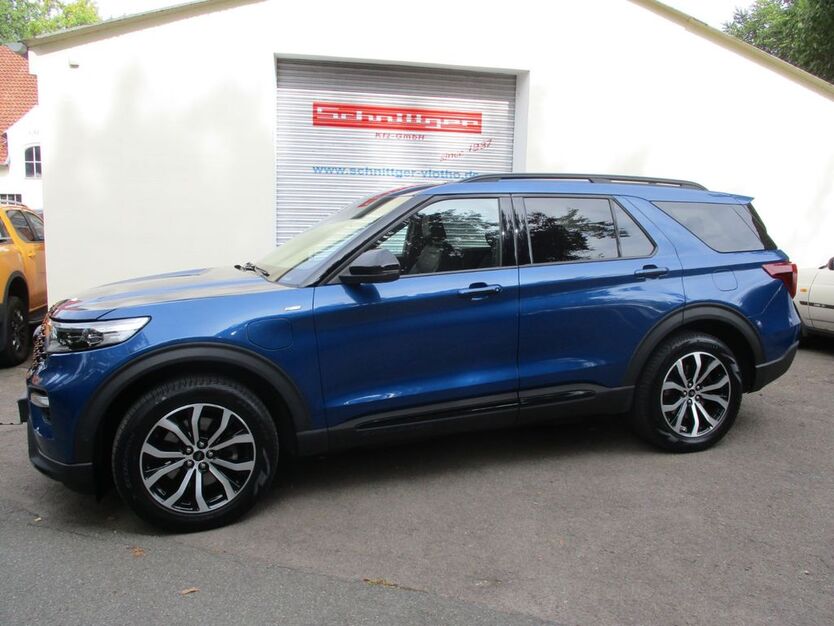Ford Explorer 95.600 km 37.900 € Vlotho 32602
