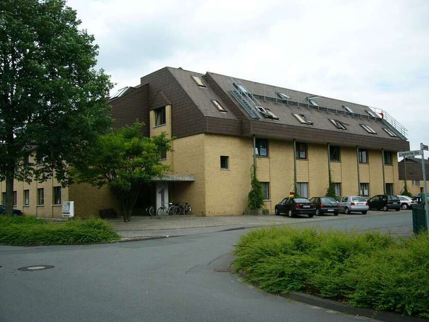 Wohnung zum Mieten in Paderborn 210 € 23.65 m²