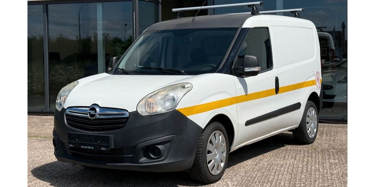 Opel Combo 108.000 km 6.900 &euro; Bad Salzuflen 32107
