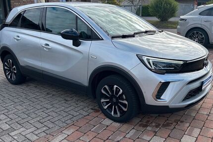 Opel Crossland (X) 25.300 km 14.400 &euro; Versmold 33775