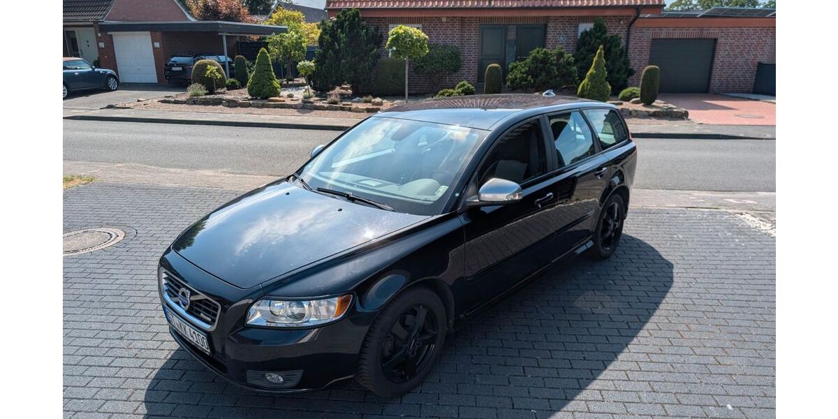 Volvo V50 229.000 km 4.800 &euro; GÜTERSLOH 33330