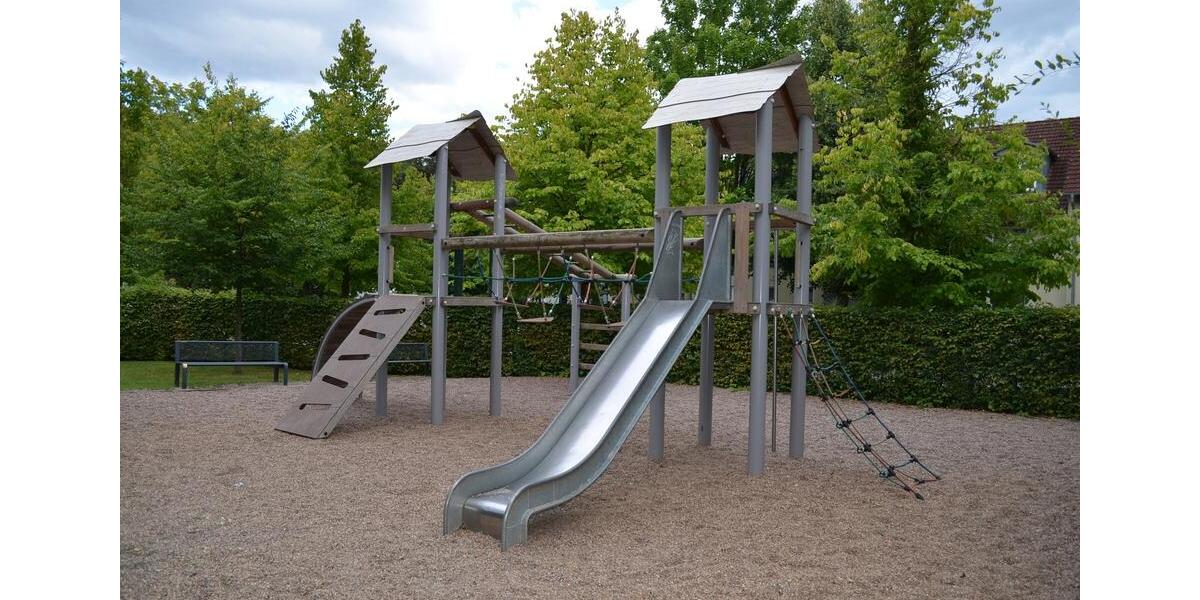 Etagenwohnung Herford Falkendiek - 4 Zimmer, 85 m&sup2;, 566&euro; | Angebot:25718783