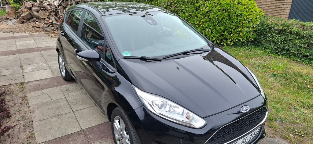 Ford Fiesta 155.500 km 3.100 &euro; Schloß Holte-Stukenbrock 33758