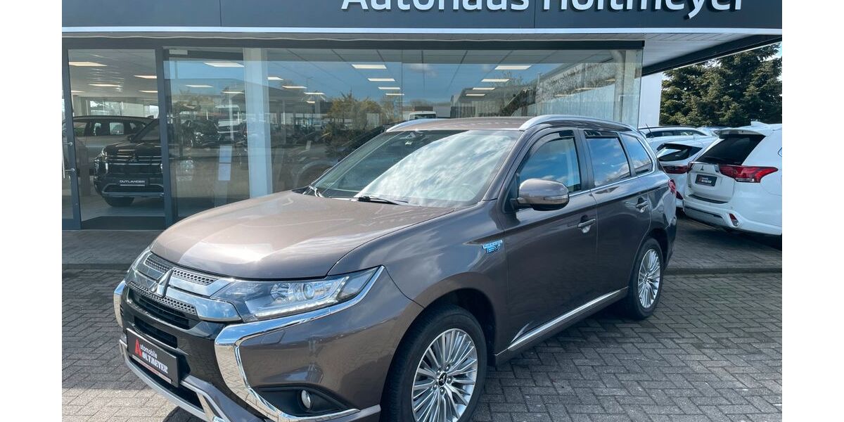 Mitsubishi Plug-in Hybrid Outlander 74.950 km 19.950 &euro; Melle 49324