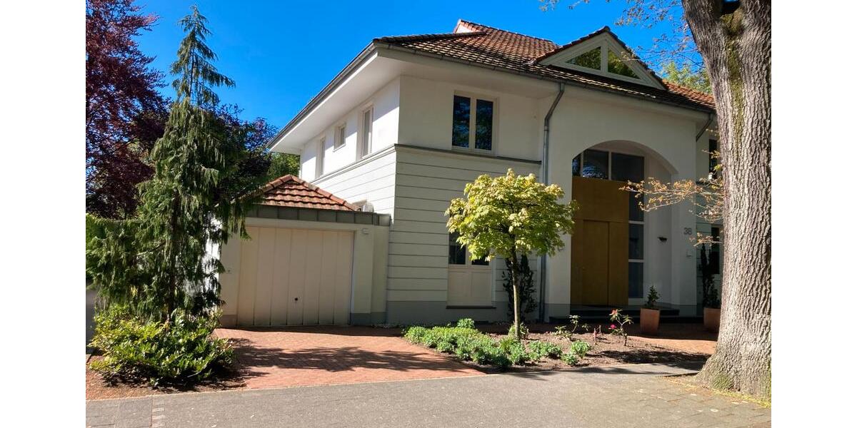 Villa Gütersloh Kattenstroth - 8 Zimmer, 325 m&sup2;, 1.200.000&euro; | Angebot:26262888