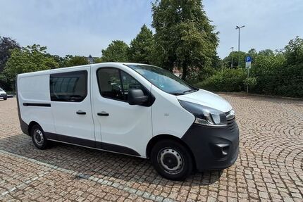 Opel Vivaro 245.305 km 8.900 &euro; Herford 32049